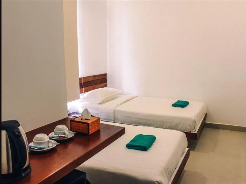 One Stop Hostel Phnom-Penh Buitenkant foto