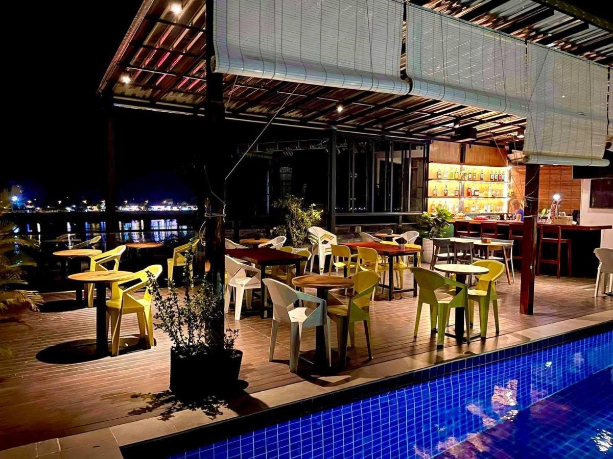 One Stop Hostel Phnom-Penh Buitenkant foto