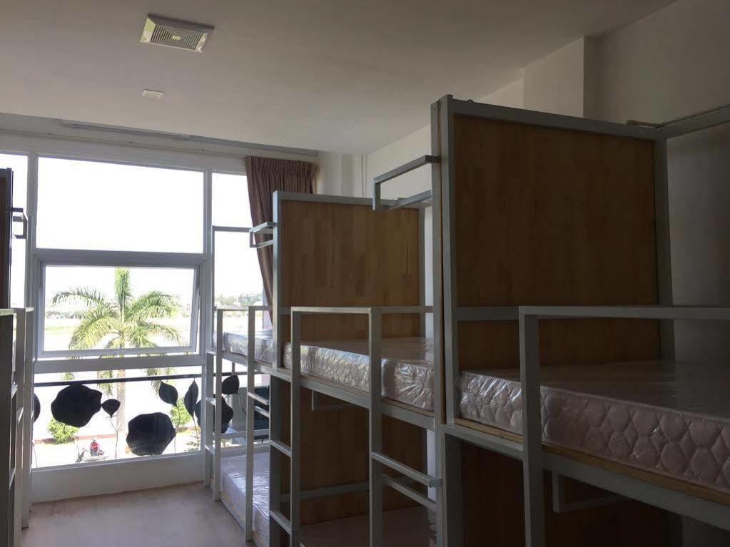 One Stop Hostel Phnom-Penh Buitenkant foto