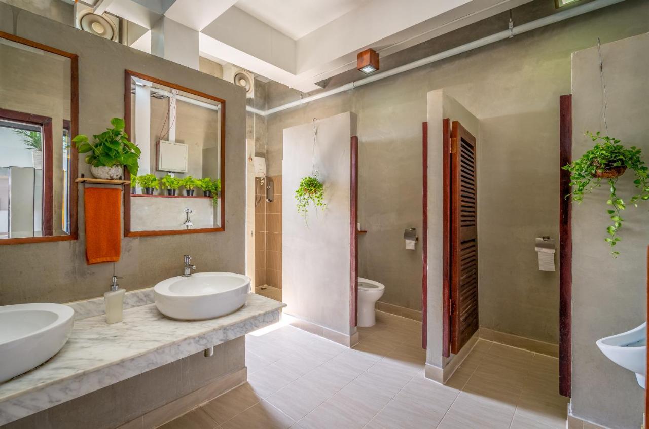 One Stop Hostel Phnom-Penh Buitenkant foto